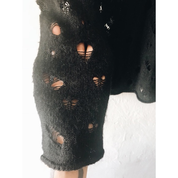 Michael Kors distressed sweater - Picture 3 of 3